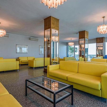 Hotel Majestic Bellaria-Igea Marina Ngoại thất bức ảnh
