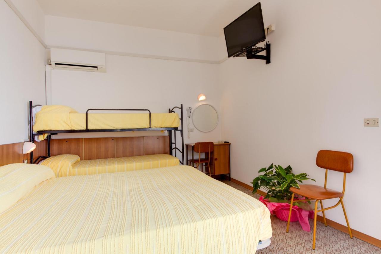 Hotel Majestic Bellaria-Igea Marina Ngoại thất bức ảnh