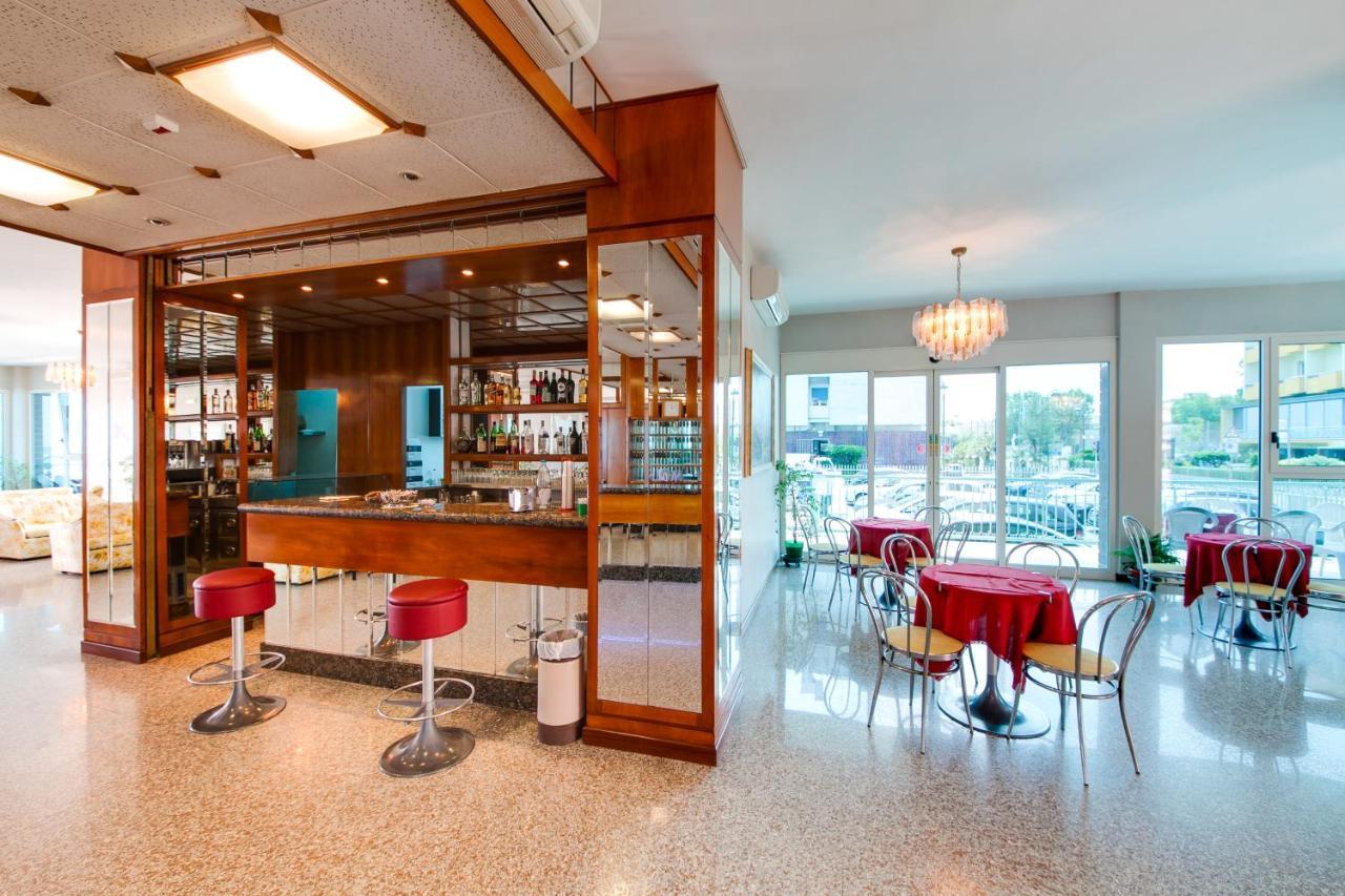 Hotel Majestic Bellaria-Igea Marina Ngoại thất bức ảnh