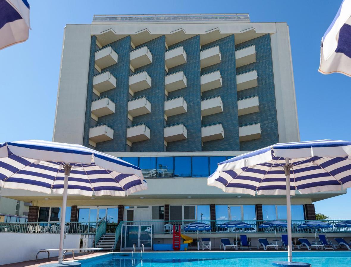 Hotel Majestic Bellaria-Igea Marina Ngoại thất bức ảnh