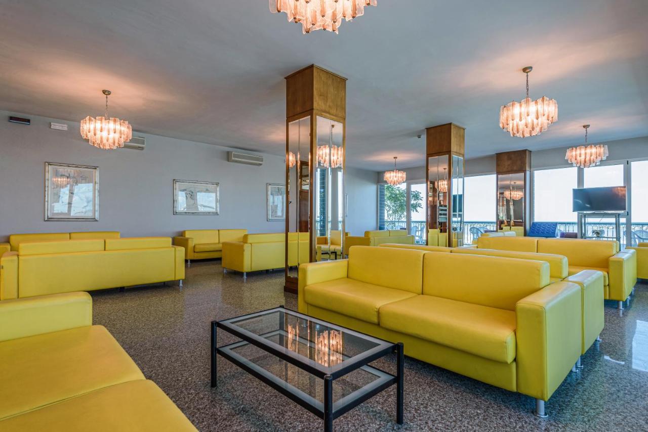 Hotel Majestic Bellaria-Igea Marina Ngoại thất bức ảnh